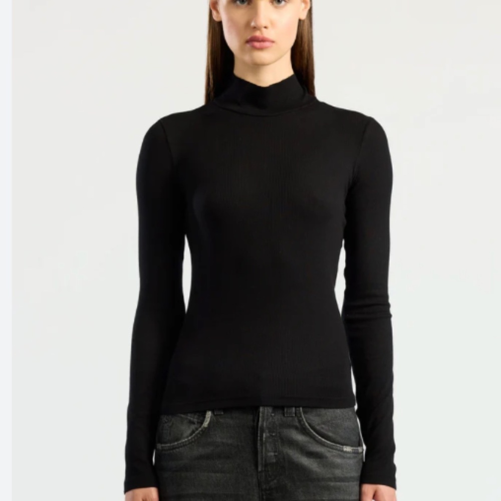 NWT COTTON CITIZEN Verona Turtleneck in Jet Black (S)